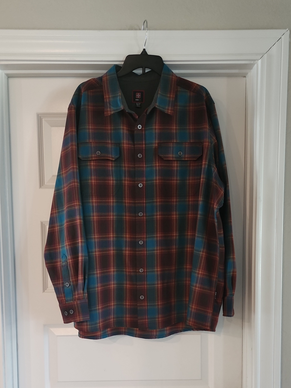 Men's Swiss Tech Plaid Button-Down Shirt - Teal & Rust